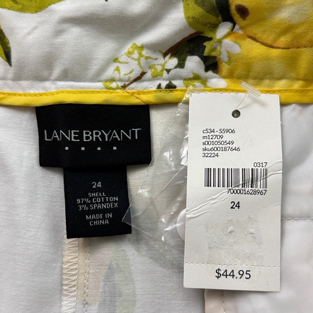 Lane Bryant Lemon Print Shorts Sz 24 White Yellow High Rise Stretch Fruit Preppy - Picture 7 of 13